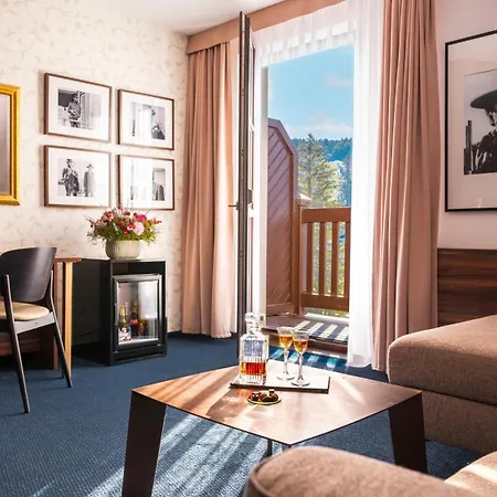 Savoy 4* Spindleruv Mlyn