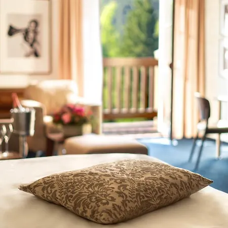 Savoy Hotel 4*