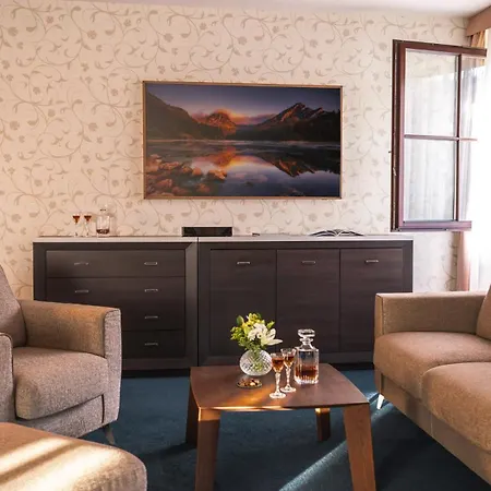Hotel Savoy