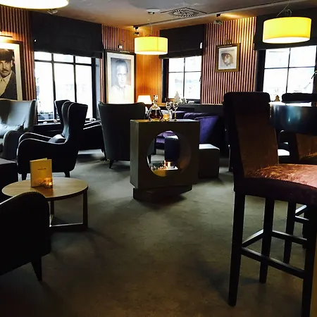 Savoy מלון 4*