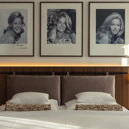 Hotel Savoy 4*